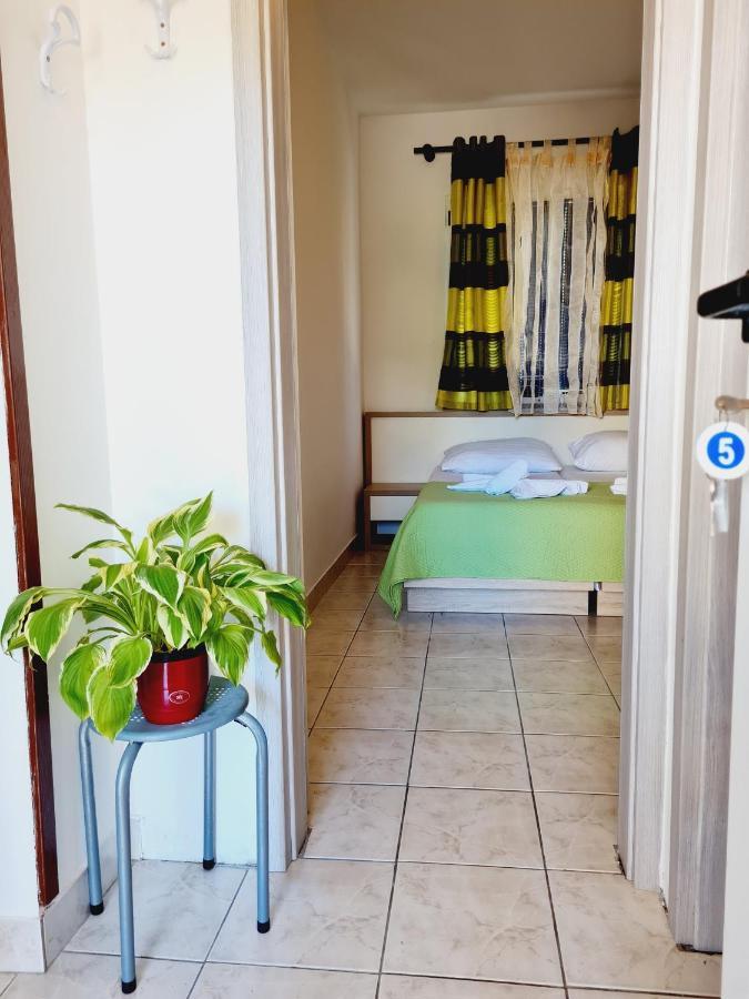 Apartments Dorotea Novalja Exterior foto